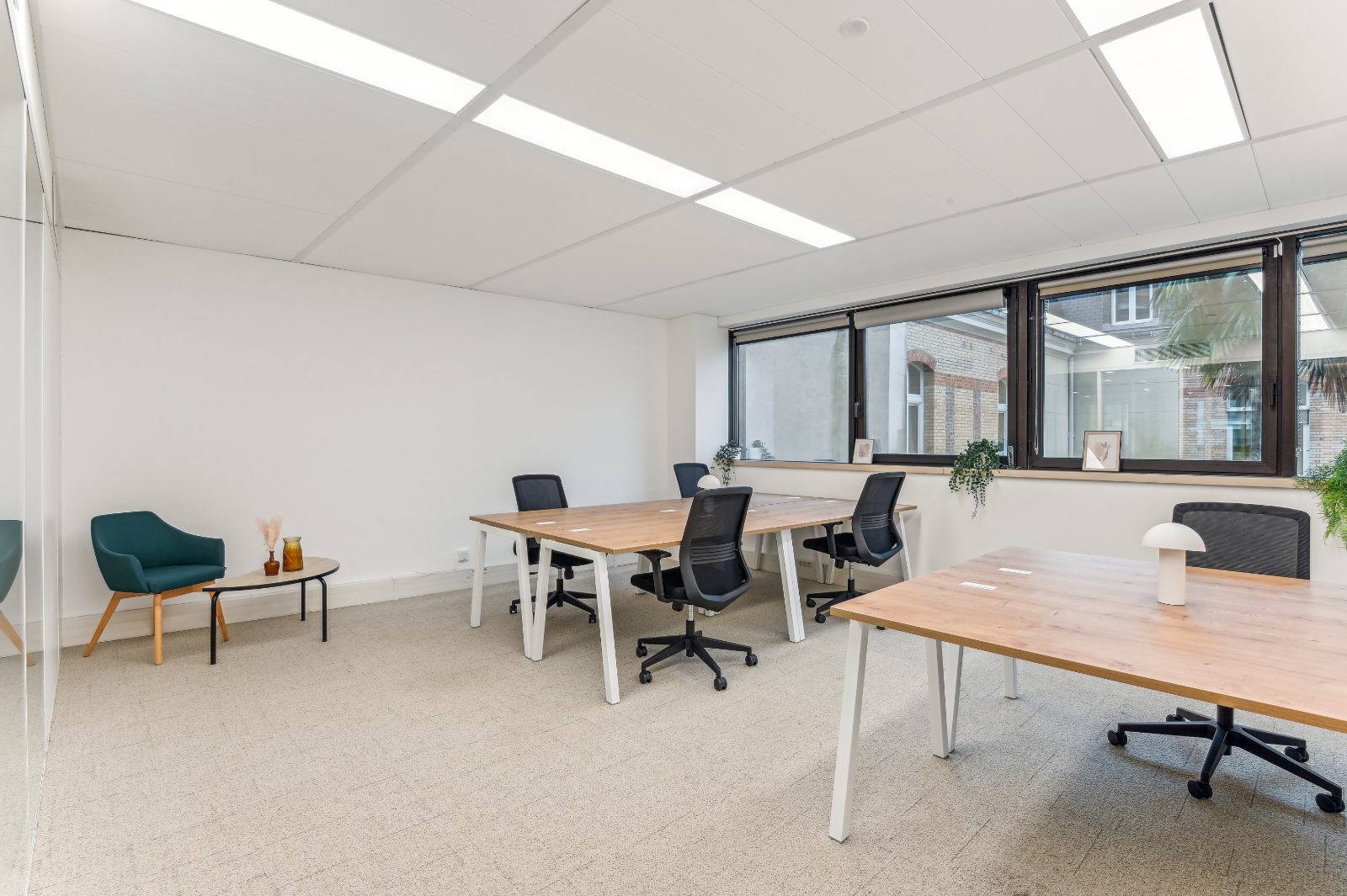 Couloir et bureaux