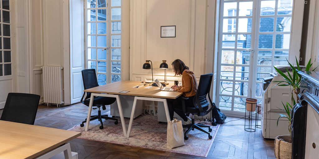 Photo illustrant Les avantages et inconvénients du télétravail